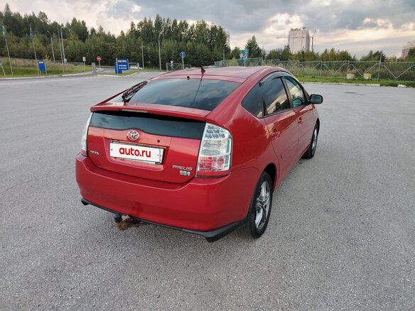 2009 Toyota Prius II Рестайлинг (XW20), красный, 920000 рублей - вид 5