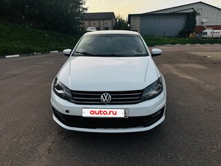 2017 Volkswagen Polo V Рестайлинг, белый, 505000 рублей, вид 1