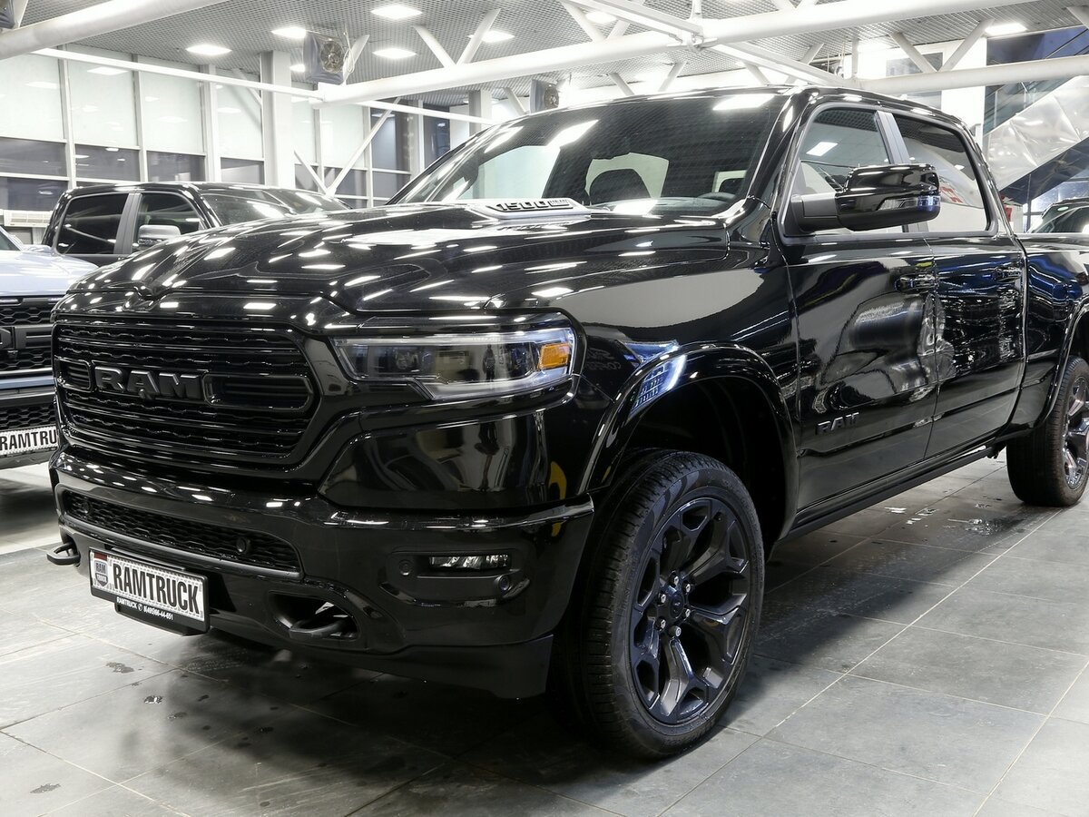 Ram 1500 V Crew Cab eTorque 5.7 AT 395 . 4WD 1500 V 2023 ID 1121736044