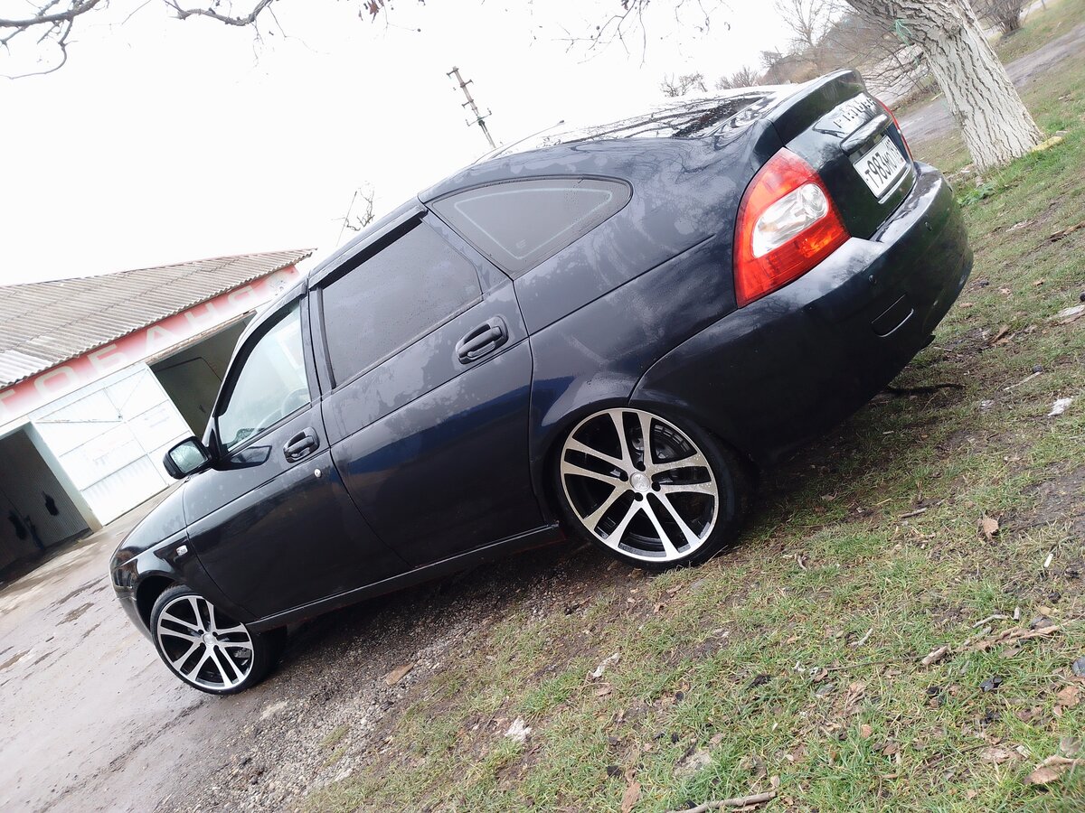 Купить б/у Lada (ВАЗ) Priora I 1.6 MT (98 л.с.) бензин механика в ...