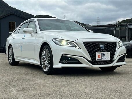   Toyota Crown XV S220 25hyb CVT 184          XV S220  2020    2 560  000   