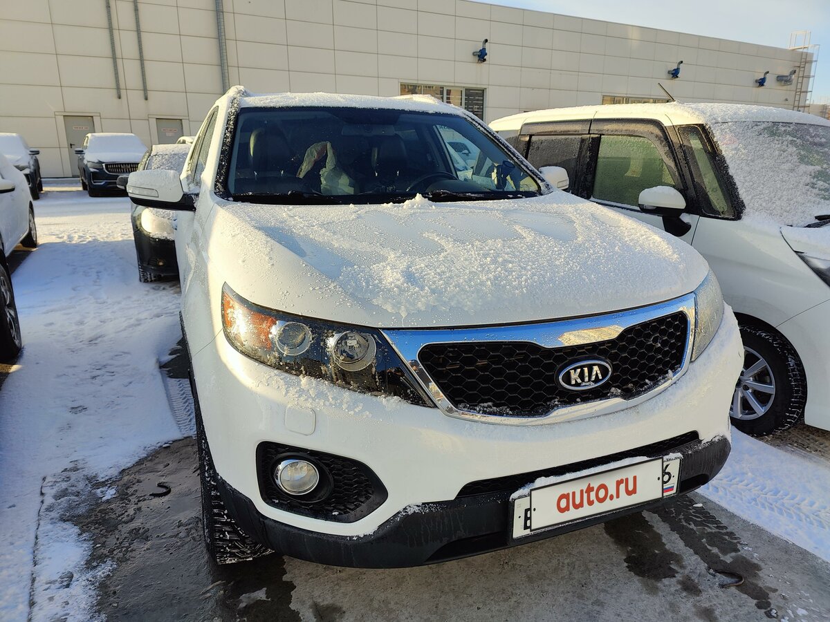 Купить б/у Kia Sorento II 2.4 AT (175 л.с.) 4WD бензин автомат в ...