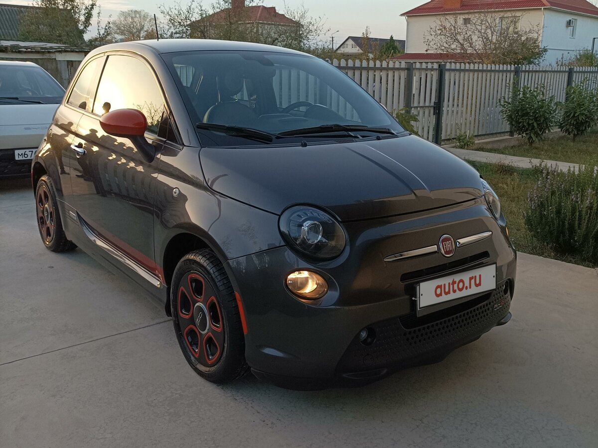 Купить б/у Fiat 500 II Рестайлинг 500e Electro AT (82.0 кВт) электро ...