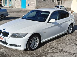 2009 BMW 3 серии 325i V (E90/E91/E92/E93) Рестайлинг, белый, 1350000 рублей, вид 1