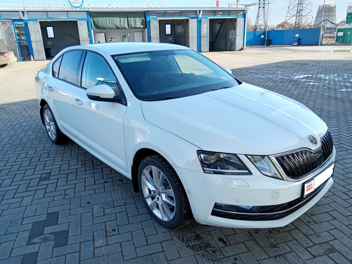 Купить б/у Skoda Octavia III (A7) Рестайлинг 1.8 AMT (180 л.с.) бензин ...