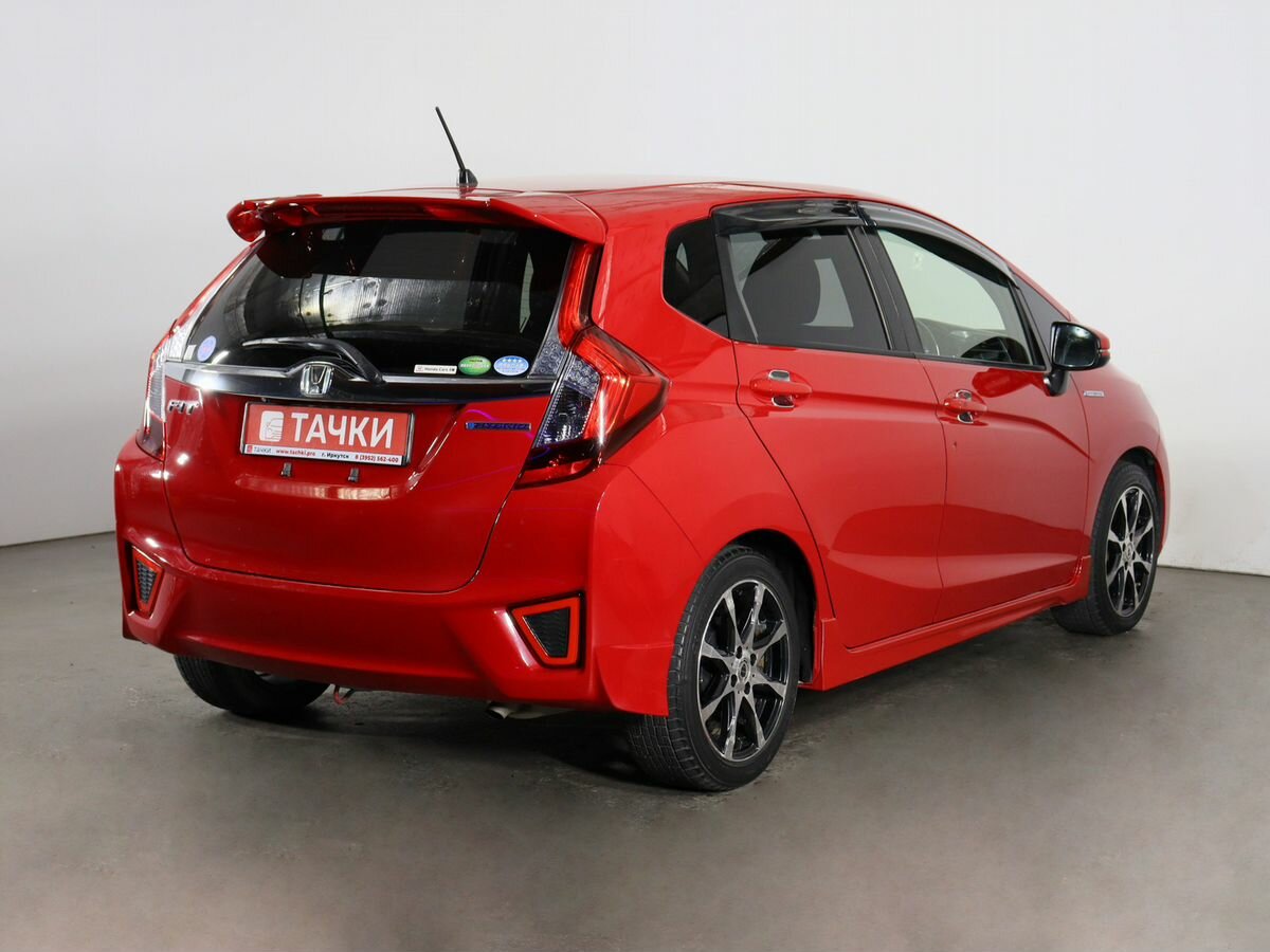 Купить б/у Honda Fit III 1.5hyb AMT (110 л.с.) гибрид робот в Иркутске ...