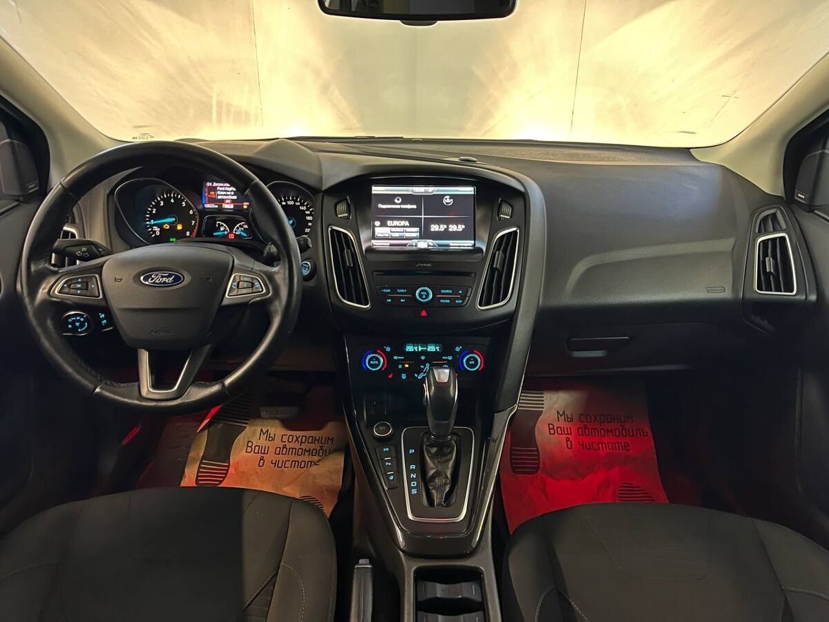 Ford Focus, 2016 год