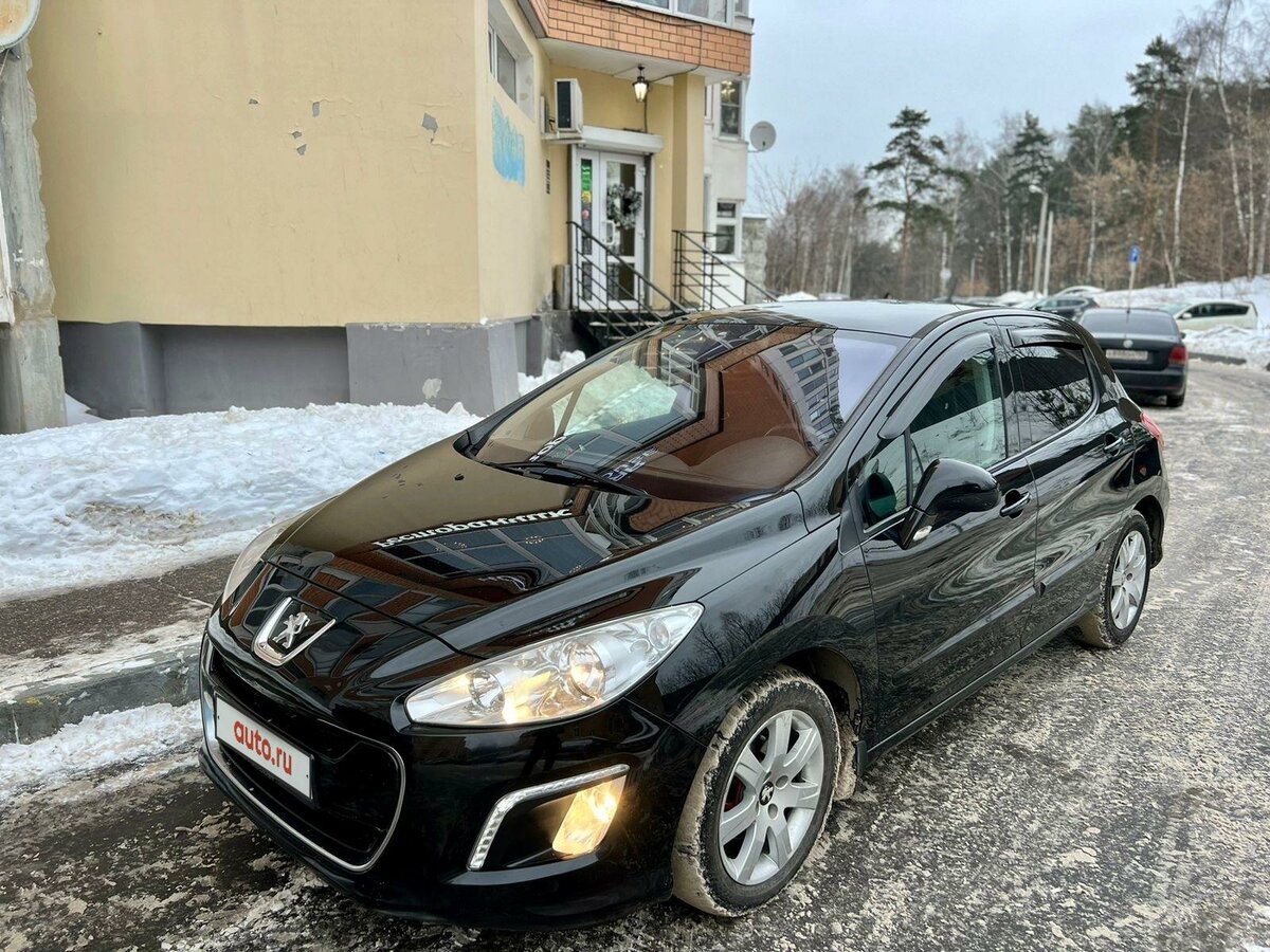 Купить б/у Peugeot 308 I Рестайлинг 1.6 AT (120 л.с.) бензин автомат в ...