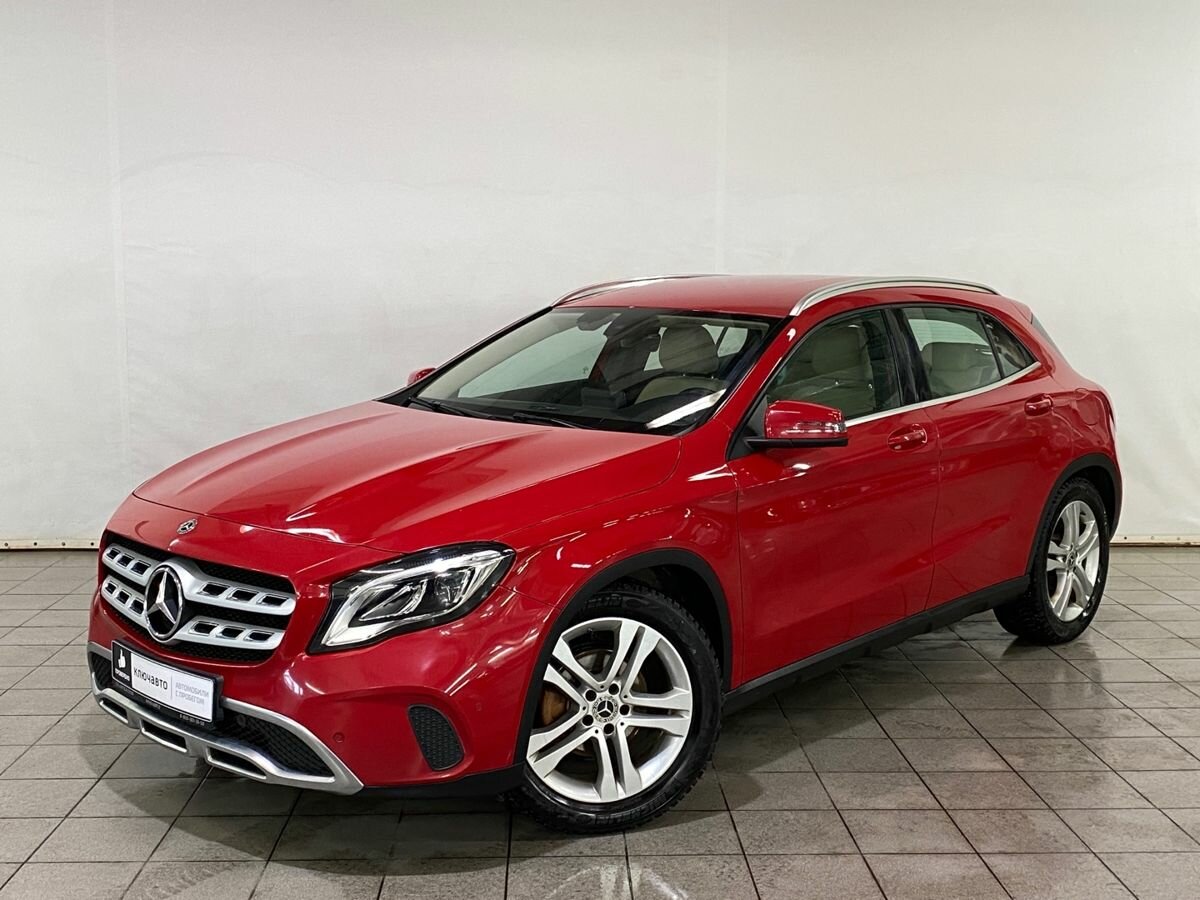 Купить б/у Mercedes-Benz GLA I (X156) Рестайлинг 200 1.6 AMT (156 л.с ...