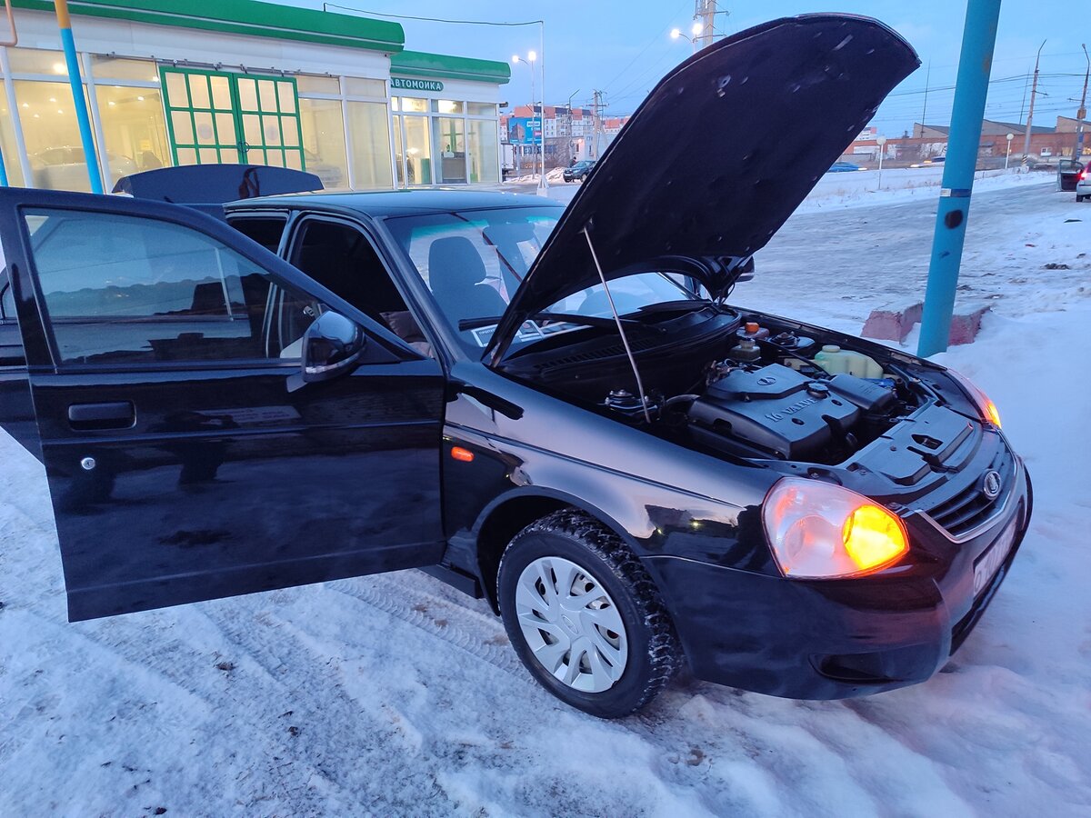 Купить б/у Lada (ВАЗ) Priora I 1.6 MT (98 л.с.) бензин механика в ...