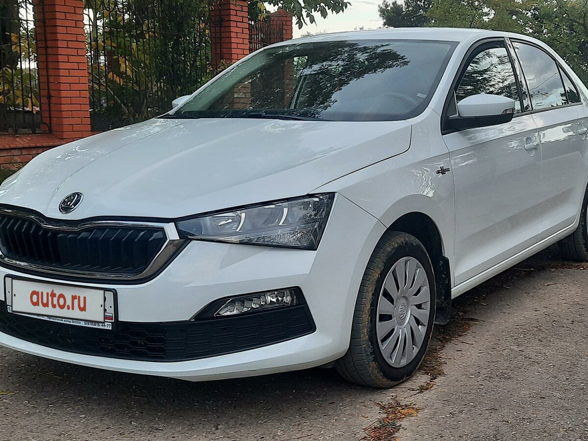 Купить б/у Skoda Rapid II 1.6 AT (110 л.с.) бензин автомат в ...