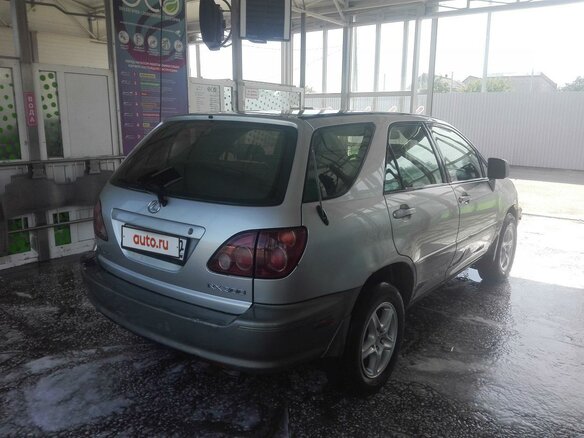 1999 Lexus RX 300 I, серебристый, 599000 рублей - вид 3