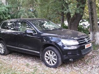 2011 Volkswagen Touareg II, чёрный, 1650000 рублей, вид 1