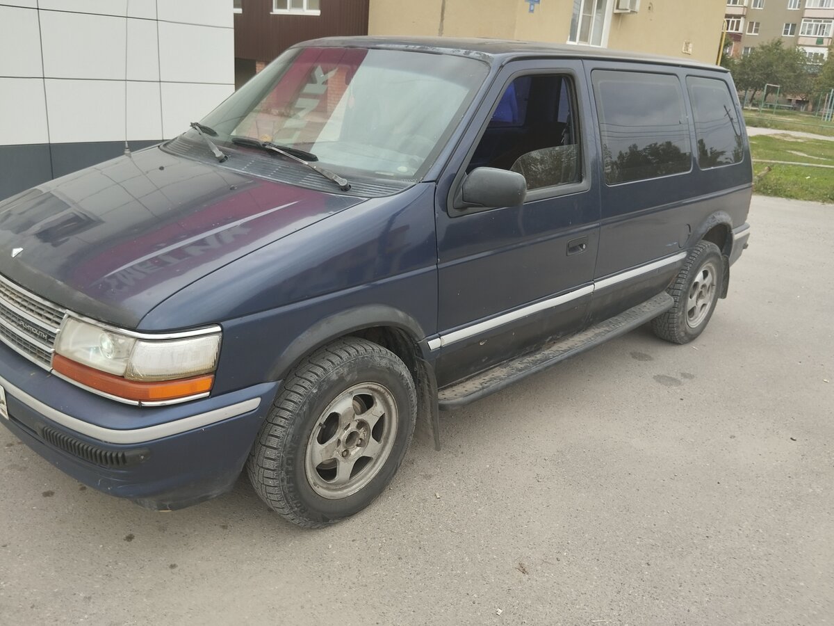 Купить б/у Chrysler Voyager II 3.0 AT (144 л.с.) бензин автомат в ...