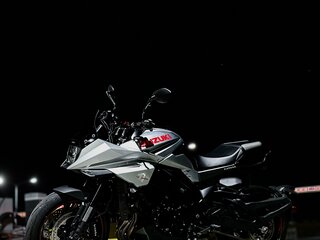 Suzuki GSXS 1000S Katana (19 - >) – Ventura