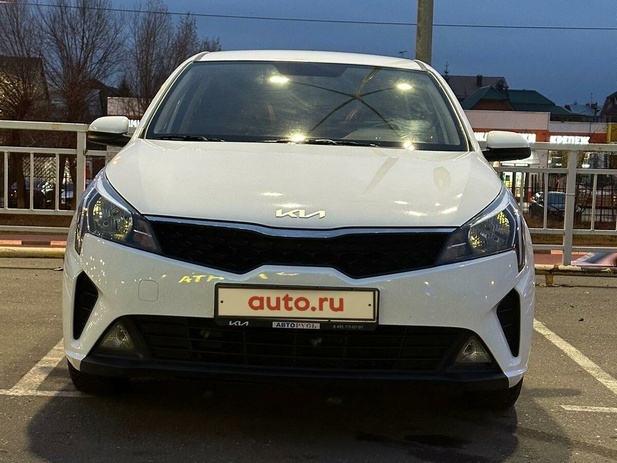 Купить б/у Kia Rio IV Рестайлинг 1.6 MT (123 л.с.) бензин механика в ...