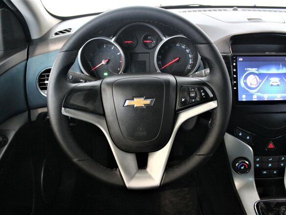 2011 Chevrolet Cruze I, белый - вид 13