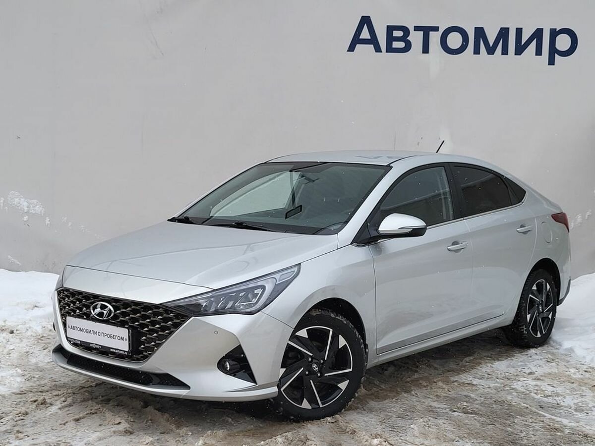 Купить б/у Hyundai Solaris II Рестайлинг 1.6 AT (123 л.с.) бензин ...