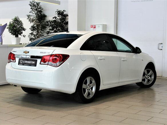 2011 Chevrolet Cruze I, белый - вид 5
