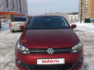 2011 Volkswagen Polo V, красный, 830000 рублей, вид 1