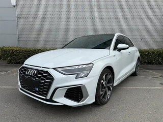 2022 Audi A3 Sportback 35 TFSI IV (8Y), белый, 2311000 рублей, вид 1