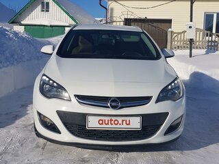2013 Opel Astra J Рестайлинг, белый, 900000 рублей, вид 1