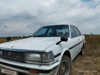 1985 Toyota Mark II V (X70), белый, 450000 рублей, вид 1