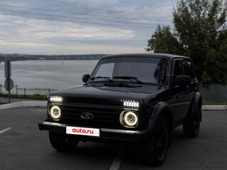 2019 Lada (ВАЗ) 2121 (4x4) I Рестайлинг, чёрный, 520000 рублей, вид 1