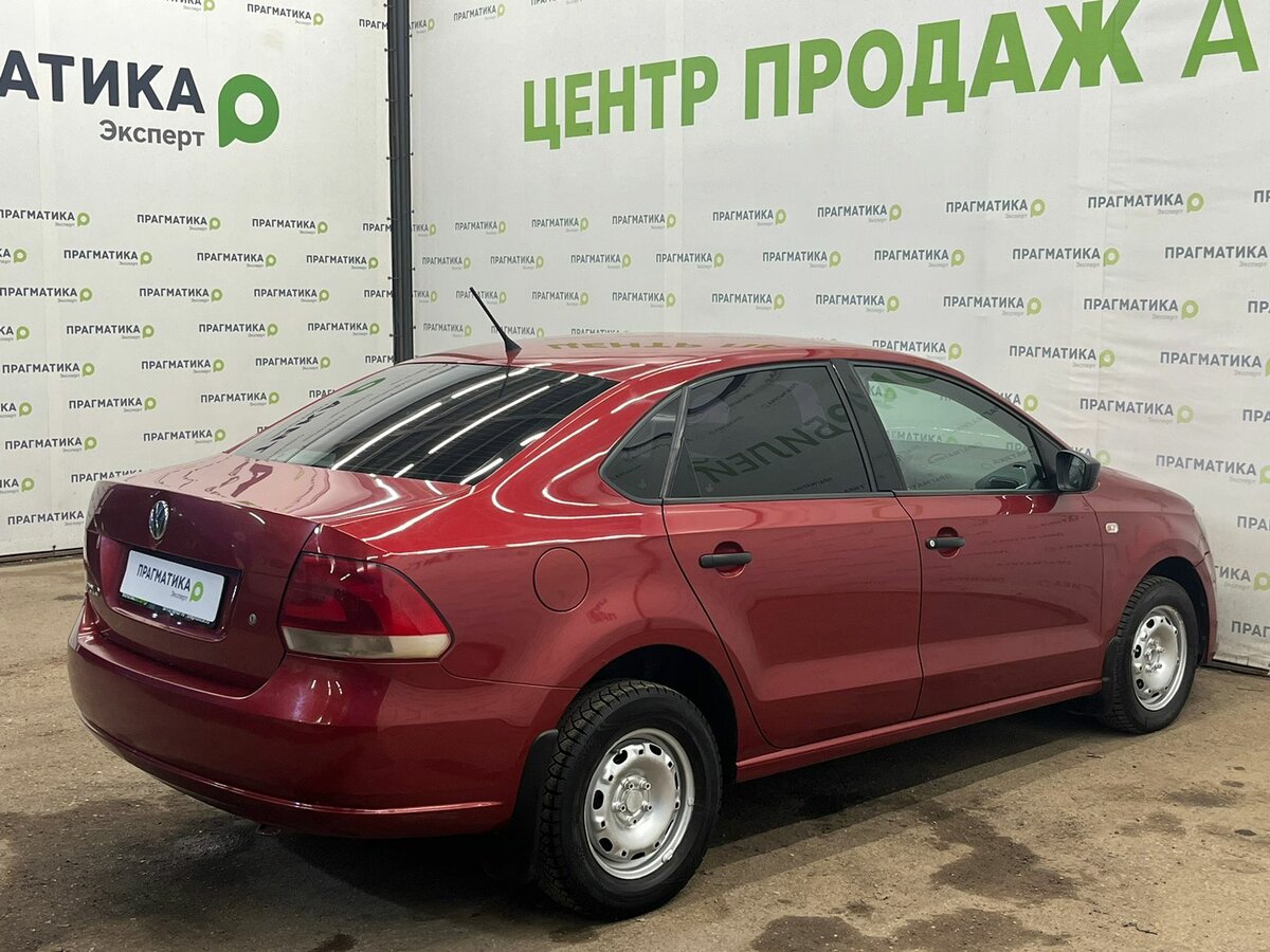 Фольксваген поло 2013 красный