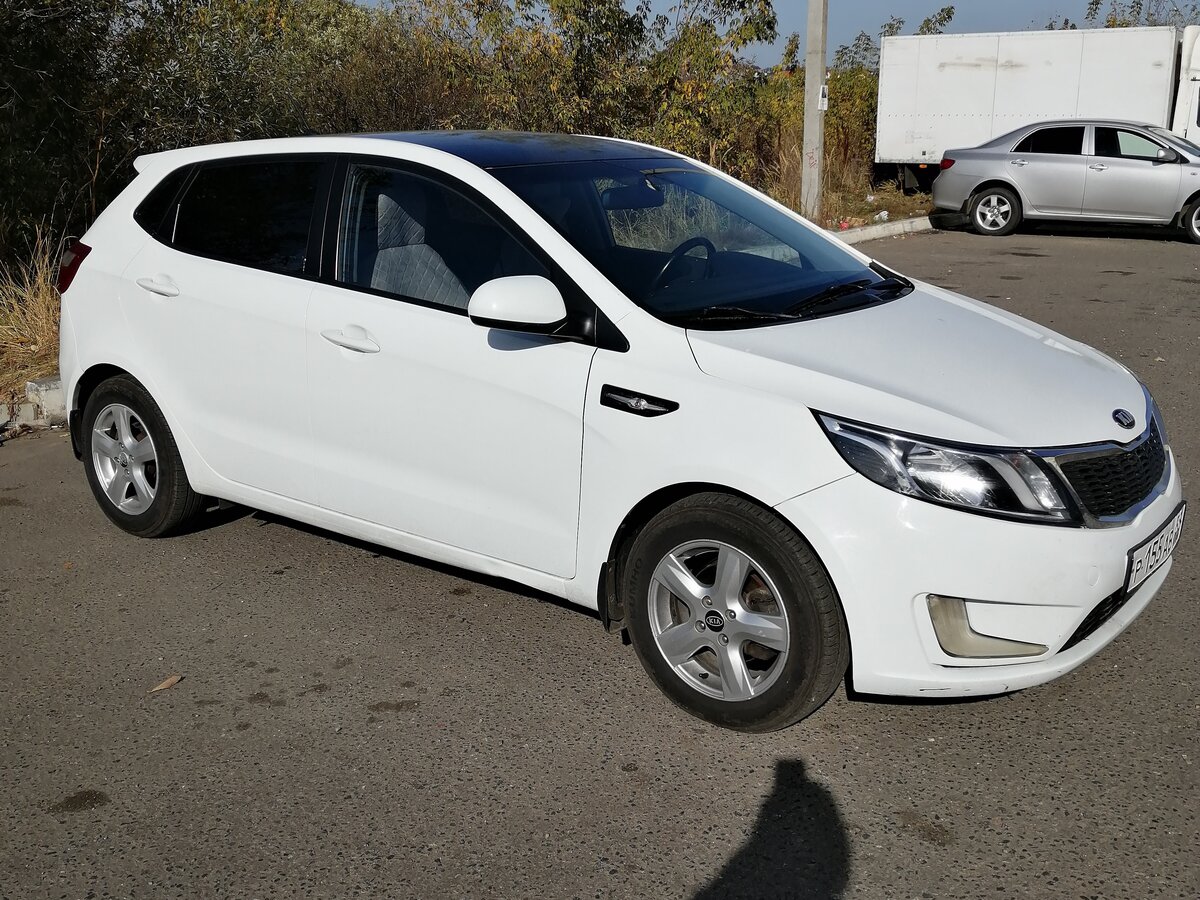 Купить б/у Kia Rio III 5-speed 1.6 MT (123 л.с.) бензин механика в ...