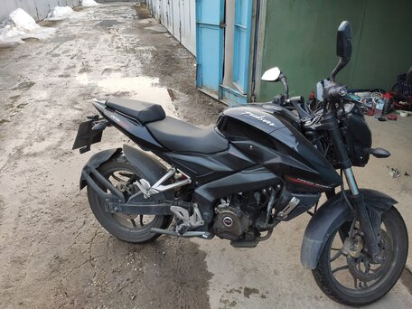 Bajaj Pulsar NS 200 6 2015 ID 1123001417
