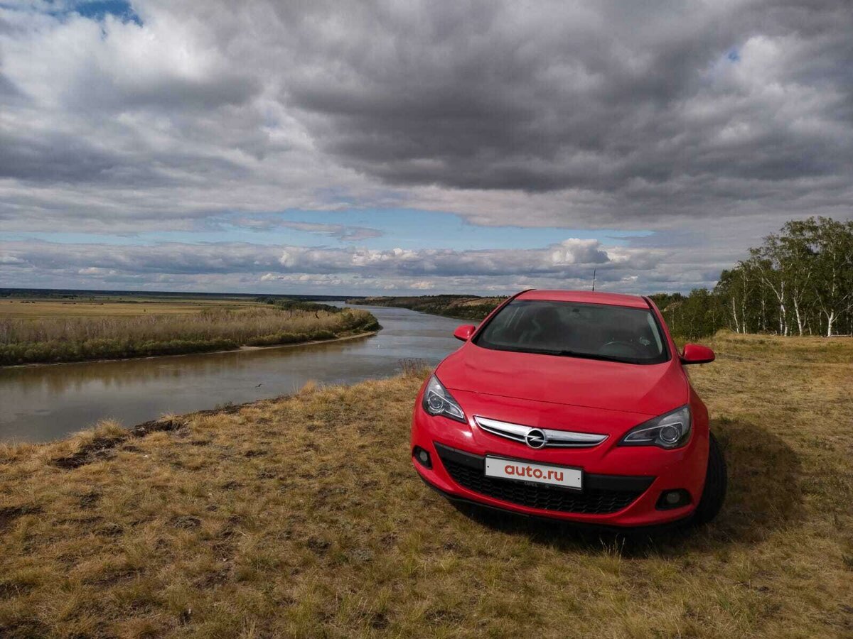 Купить б/у Opel Astra J Рестайлинг GTC 1.4 AT (140 л.с.) бензин автомат ...