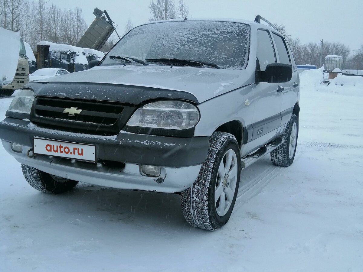 Купить б/у Chevrolet Niva I 1.7 MT (80 л.с.) 4WD бензин механика в ...