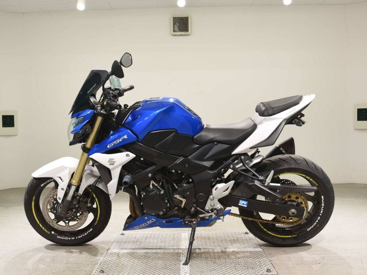 Картинки SUZUKI GSR 750