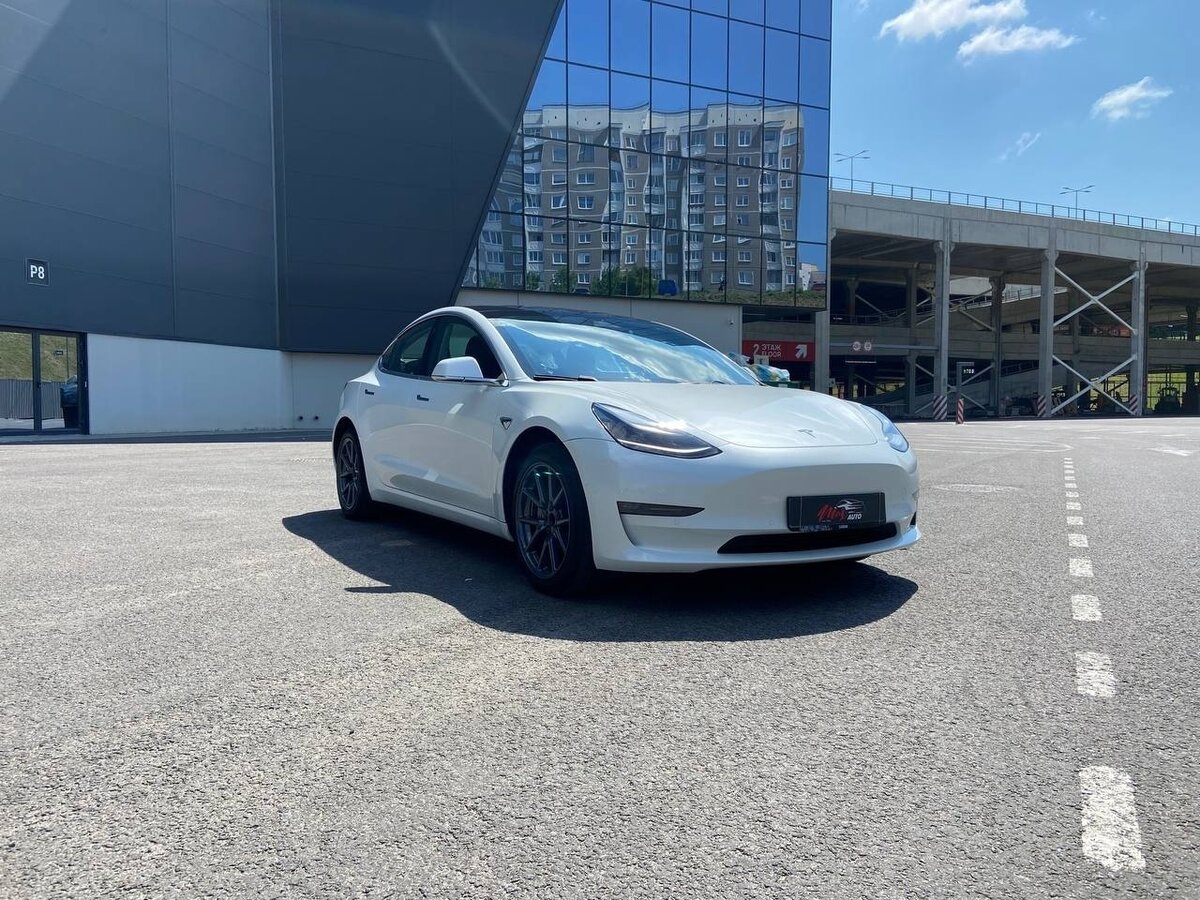 Купить б/у Tesla Model 3 I Mid Range Electro AT (211.0 кВт) электро автомат в Гродно белый