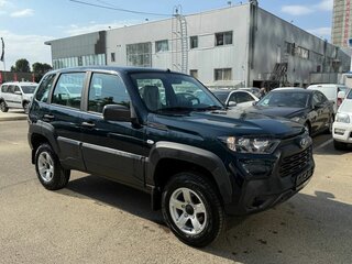 2024 Lada (ВАЗ) Niva I Рестайлинг (Travel), зелёный, 1507000 рублей, вид 1