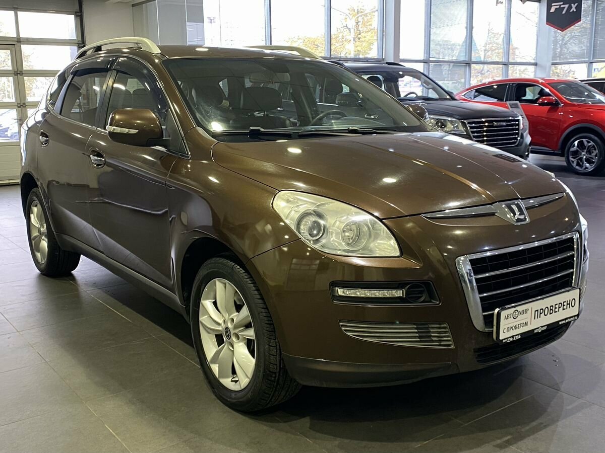 Стандартное оснащение базовой версии Luxgen 7 SUV