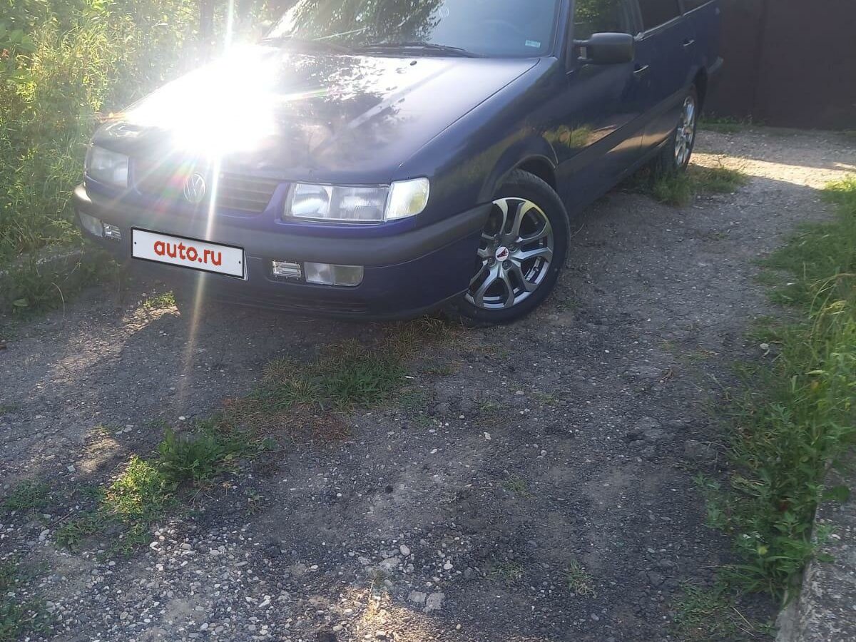 Купить б/у Volkswagen Passat B4 2.0 AT (115 л.с.) бензин автомат в ...