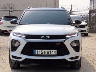 2022 Chevrolet TrailBlazer III, белый, 1655510 рублей, вид 1