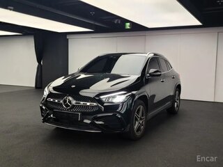 2022 Mercedes-Benz GLA 250 II (H247), чёрный, 3007000 рублей, вид 1
