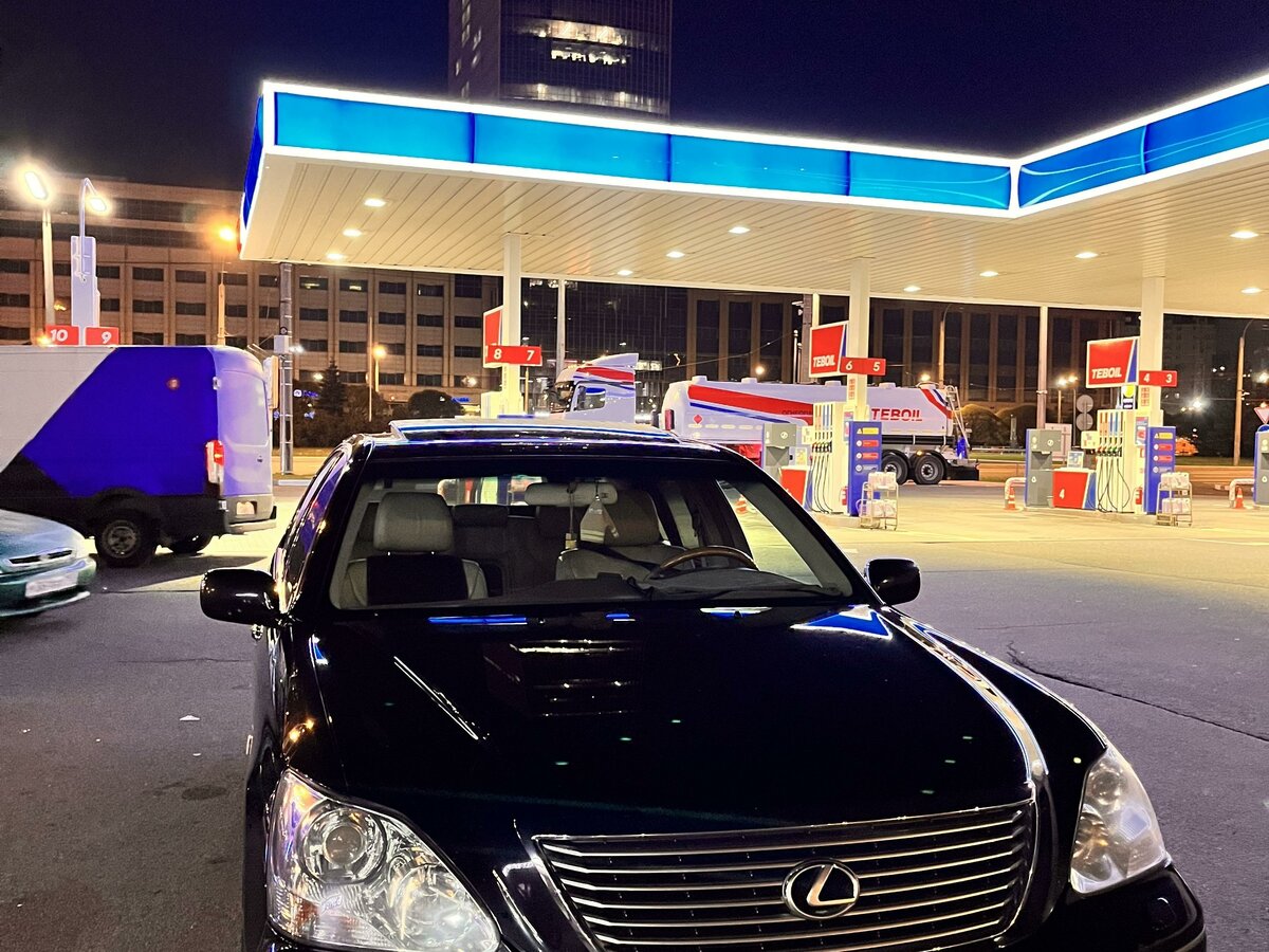 Купить б/у Lexus LS III Рестайлинг 430 4.3 AT (282 л.с.) бензин автомат ...