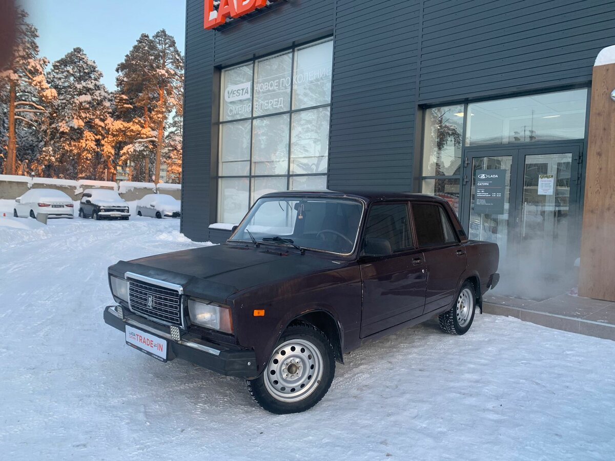 Купить б/у Lada (ВАЗ) 2107 1982-2012 1.6 MT (74 л.с.) бензин механика в ...