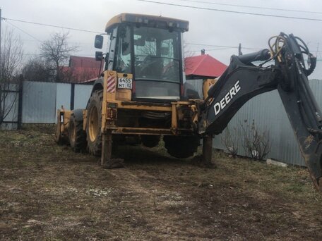 2011 John Deere 325J, 5500000 рублей, вид 3