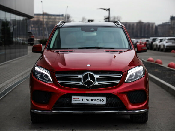 2016 Mercedes-Benz GLE 350 d I (W166), красный, 3199000 рублей - вид 3