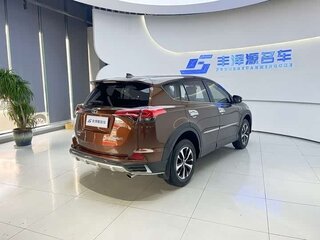 2018 Toyota RAV4 IV (XA40) Рестайлинг, коричневый, 1860202 рублей, вид 2