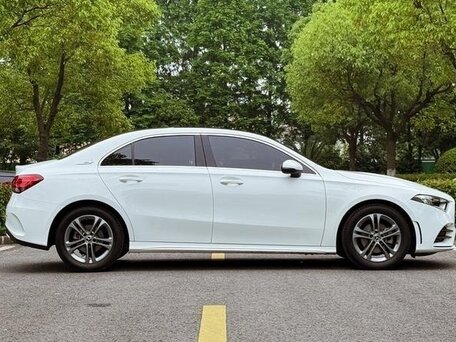 2022 Mercedes-Benz A-Класс 180 IV (W177), белый, 1950000 рублей, вид 4