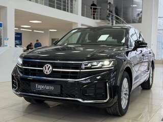 2025 Volkswagen Touareg III Рестайлинг, чёрный, 7990000 рублей, вид 1