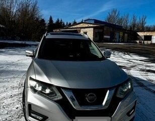 2020 Nissan Rogue II Рестайлинг, серебристый, 1500000 рублей, вид 1