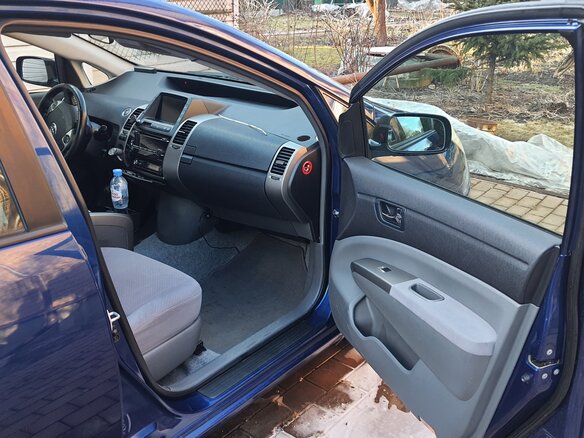 2008 Toyota Prius II Рестайлинг (XW20), синий, 700000 рублей - вид 17