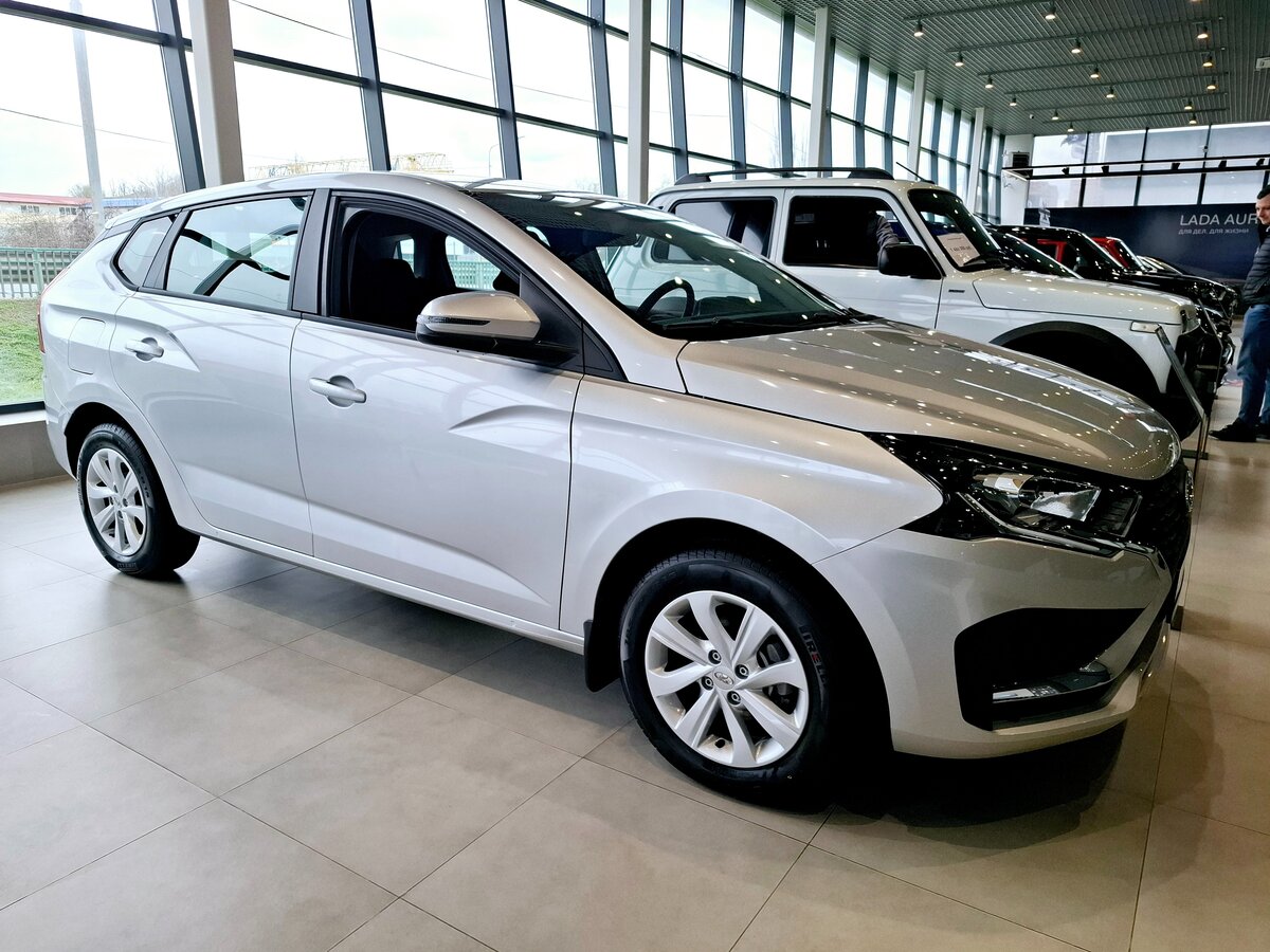Lada (ВАЗ) Iskra SW